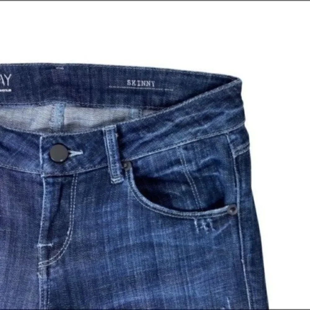 Saks Fifth Ave Gray Brand Distressed Skinny Blue Jeans 26